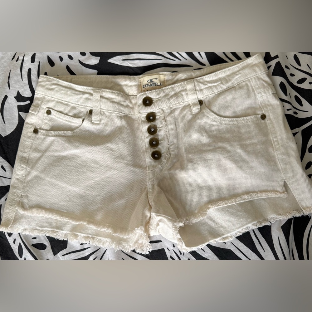 O’Neill juniors cream Jean shorts